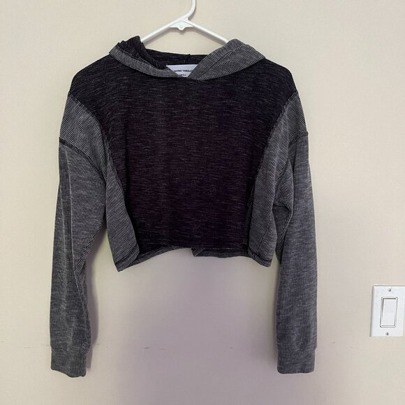 Painted Threads Women's Two-tone Grey Cropped Hoodie Size Small - Picture 6 of 8